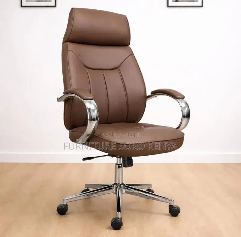 Boss Chair : High-Back Ergonomic Profile Office Chair