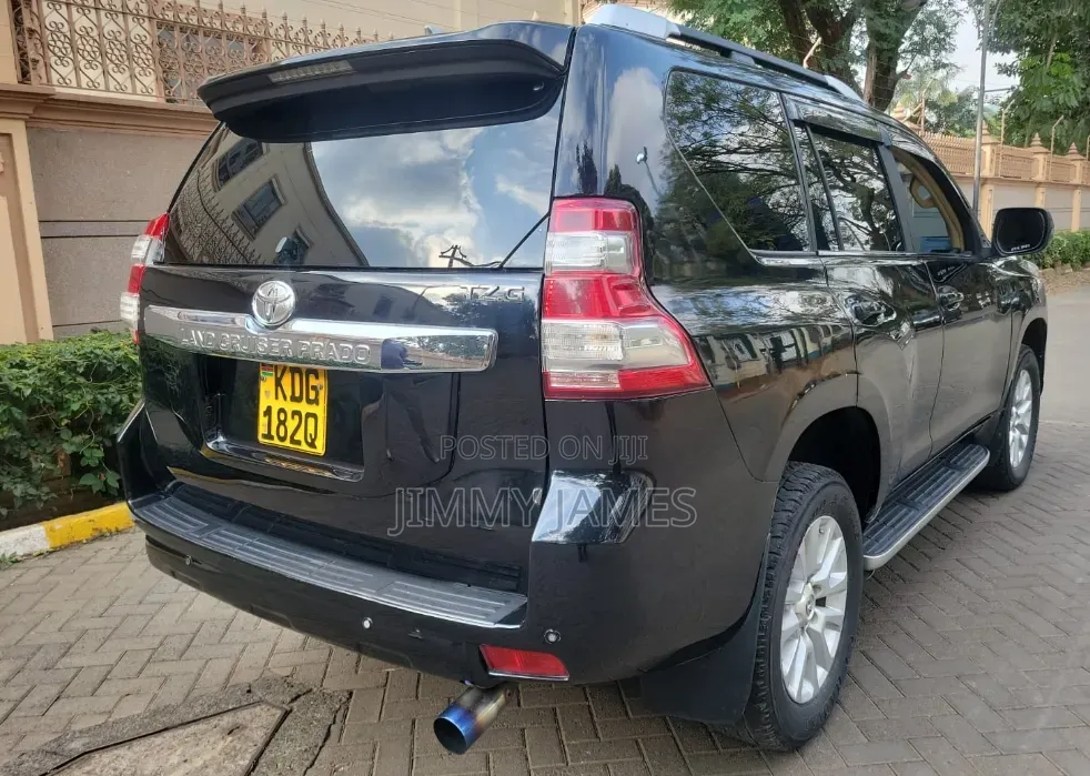 Toyota Land Cruiser Prado 2.8 D-4D 2014 Black