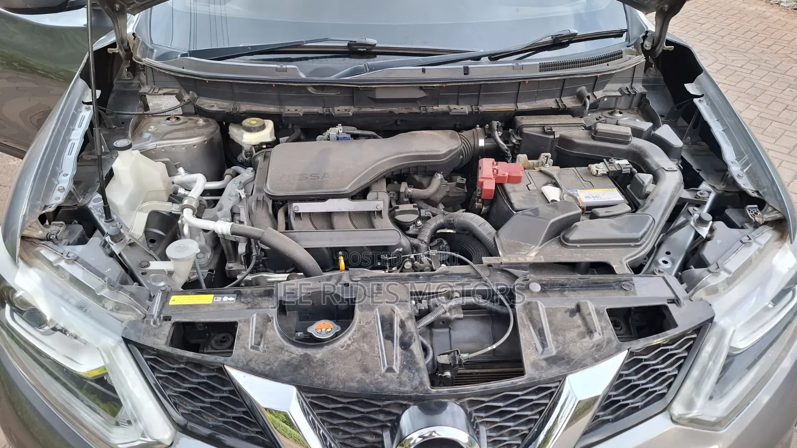 Nissan X-Trail 2.0 Petrol AWD 2015 Gray