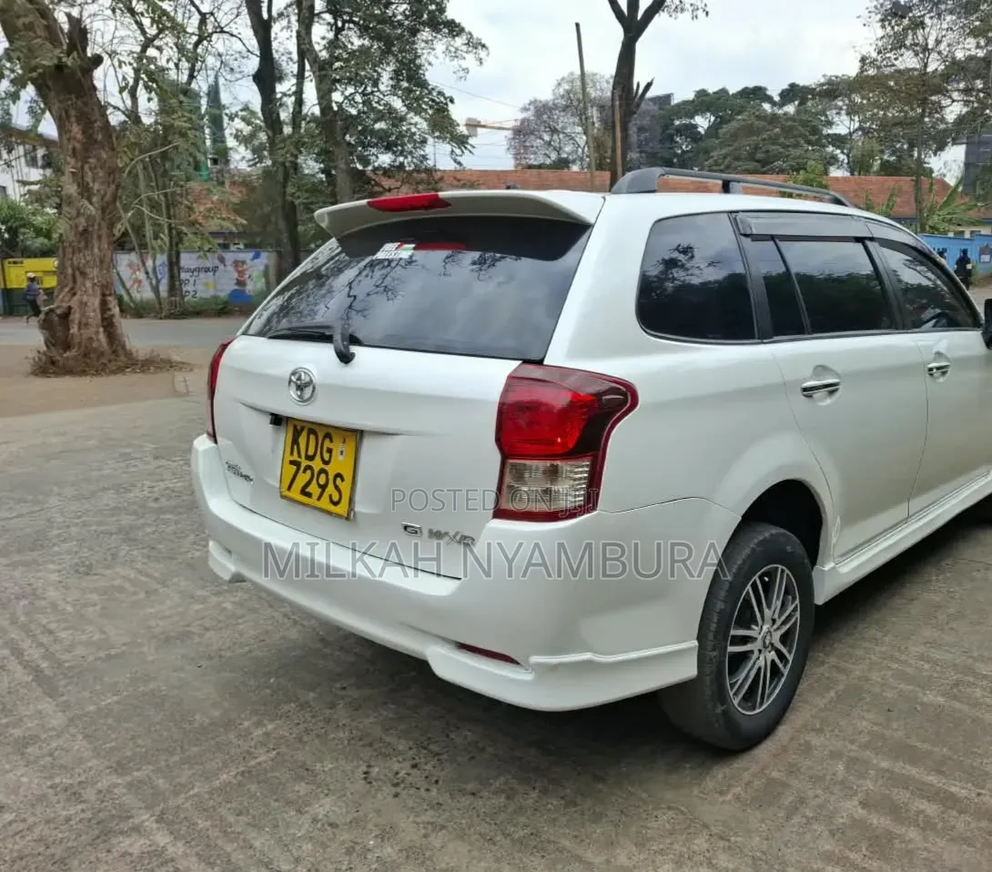 Toyota Corolla Fielder 2015 White