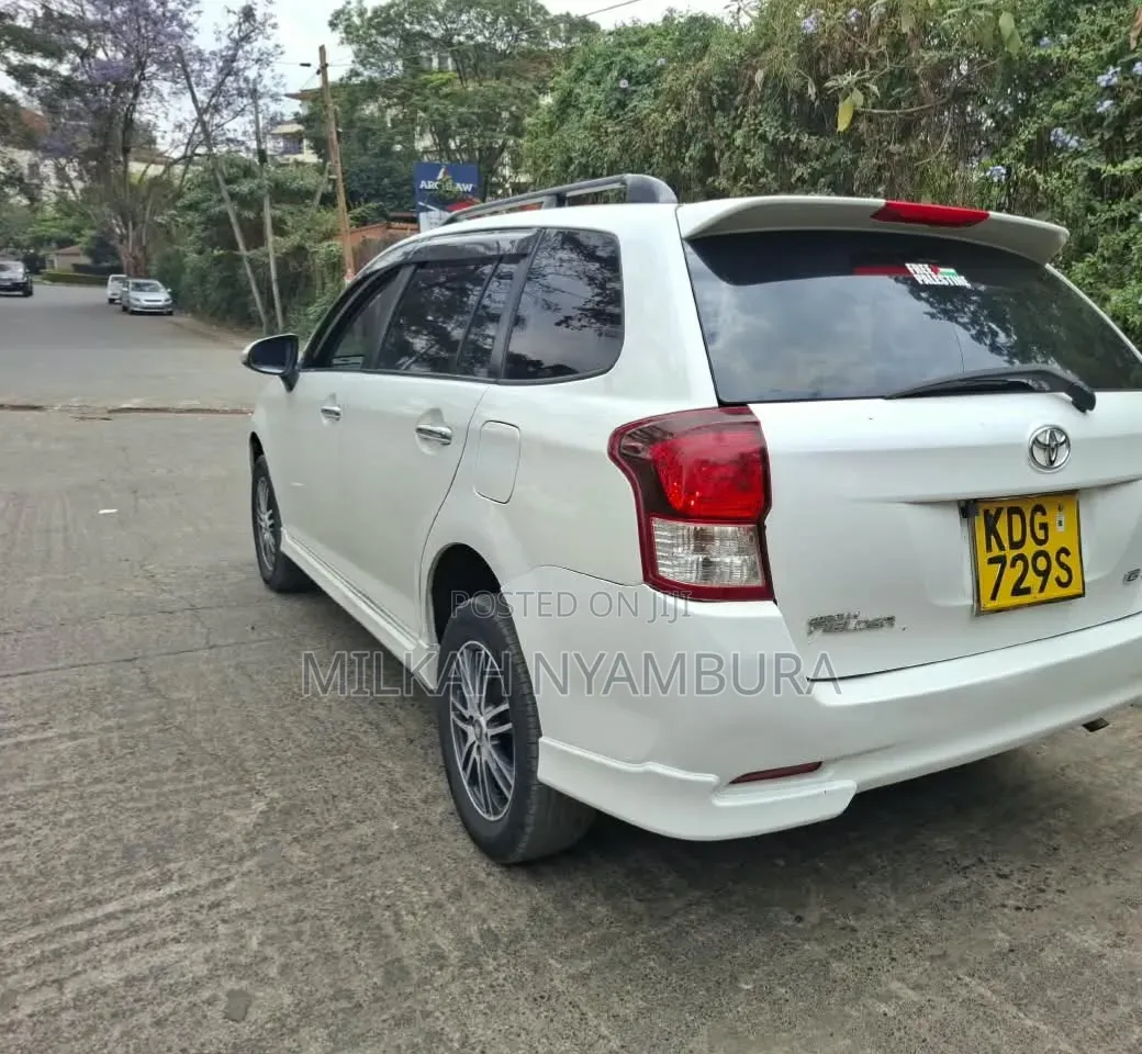 Toyota Corolla Fielder 2015 White