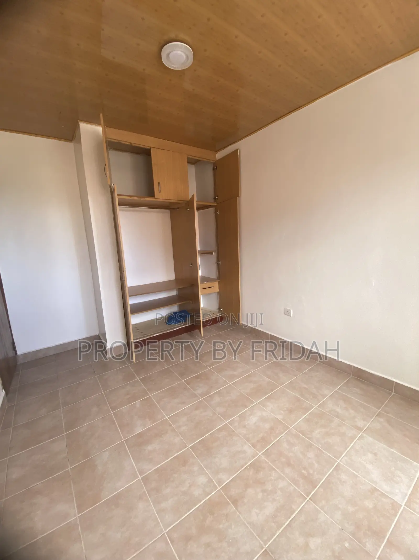 4bdrm Mansion in Kitengela for rent