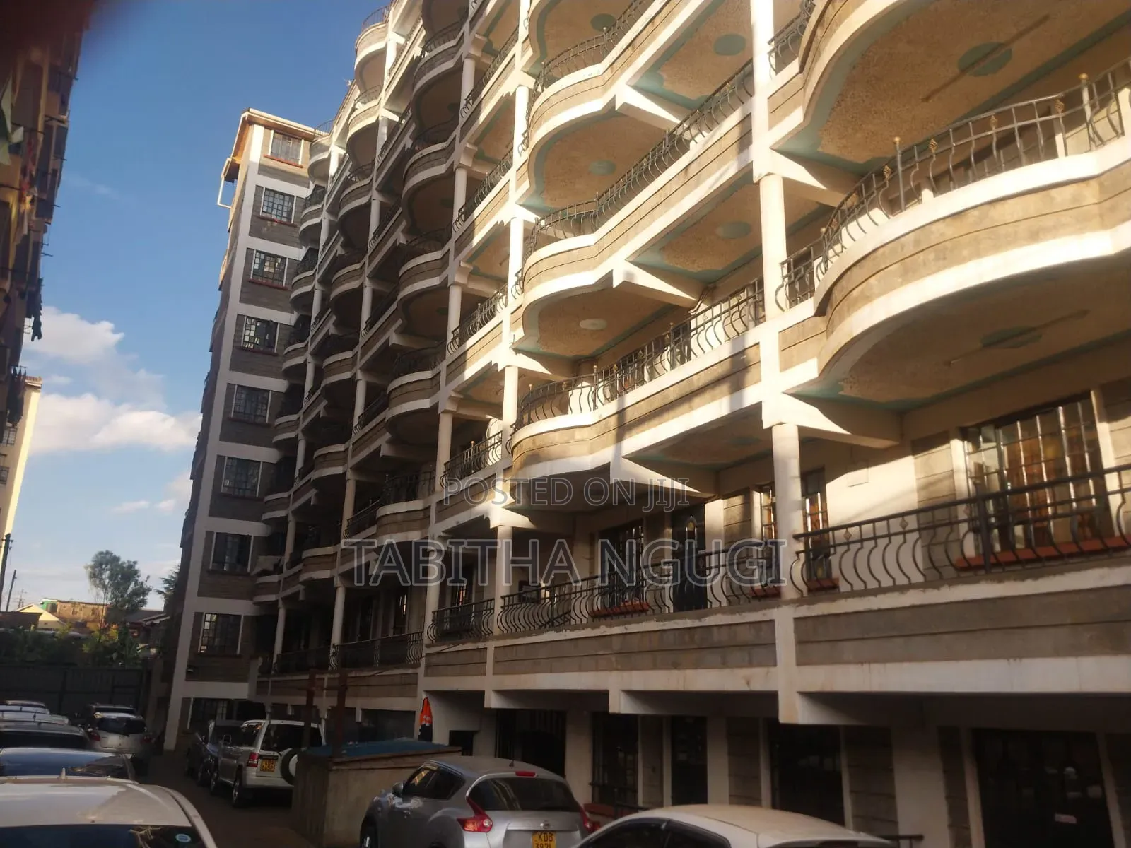 2bdrm Block of Flats in Regen for sale