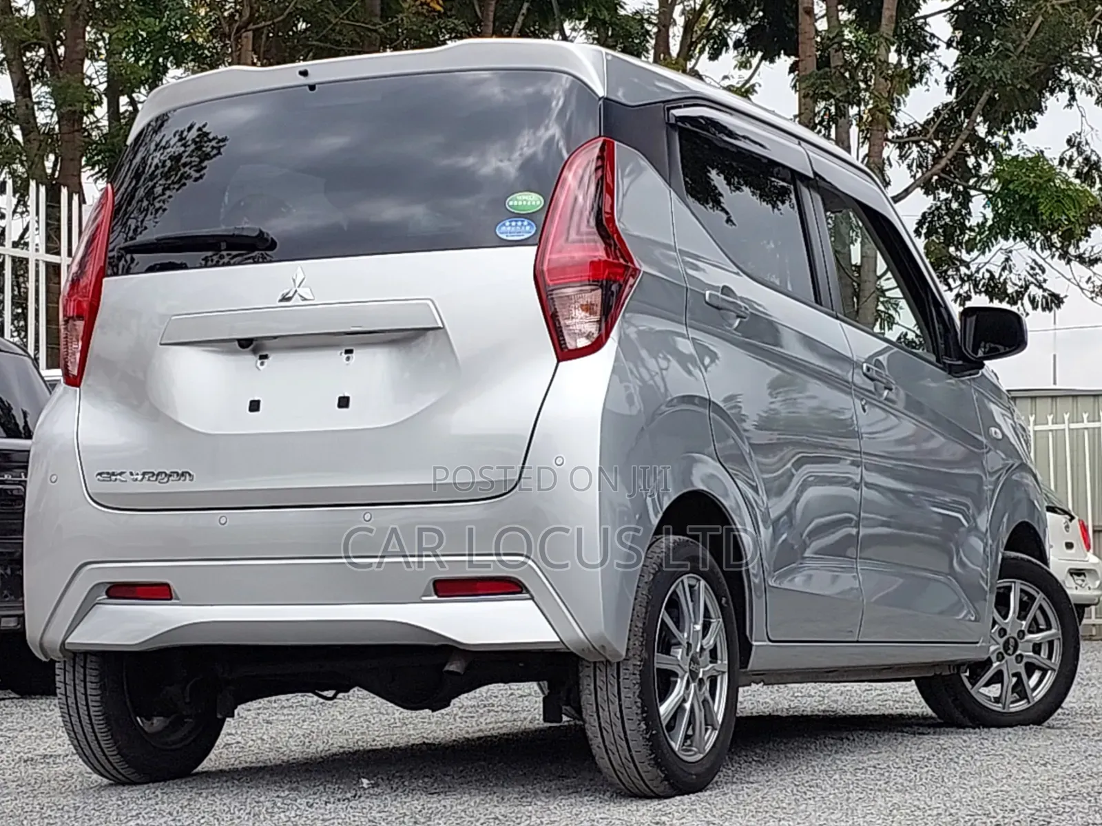 Mitsubishi EK Wagon 660 FWD 2019 Silver