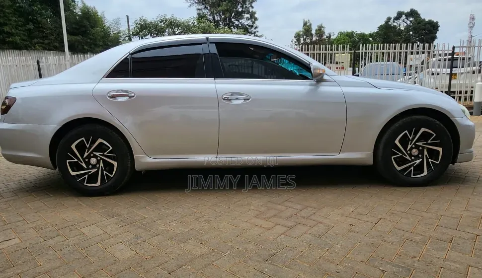 Toyota Mark X 2.5 AWD 2009 Silver