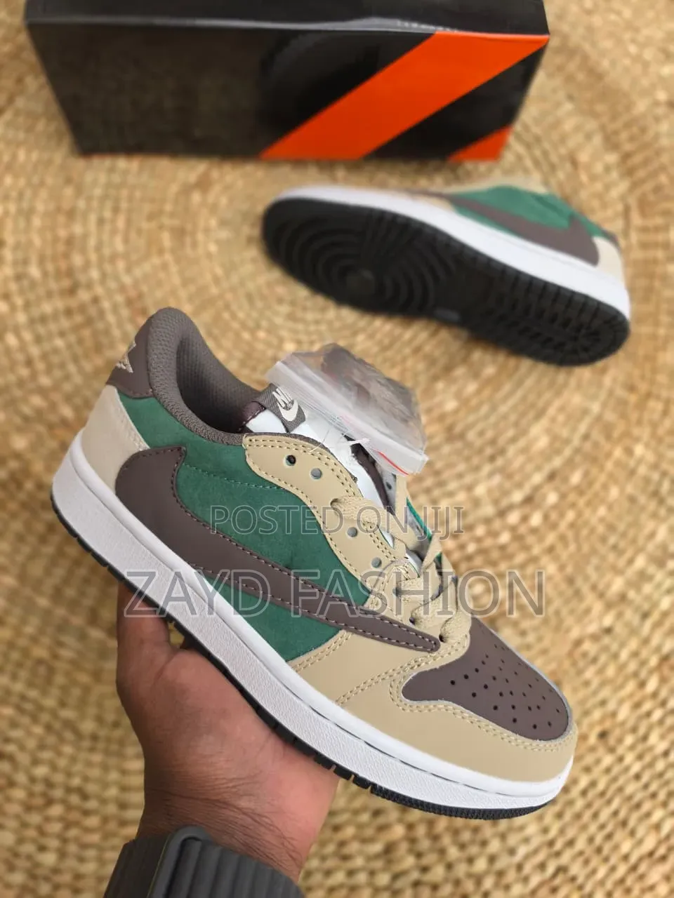 Air Jordan 1 Low Travis Scott Green