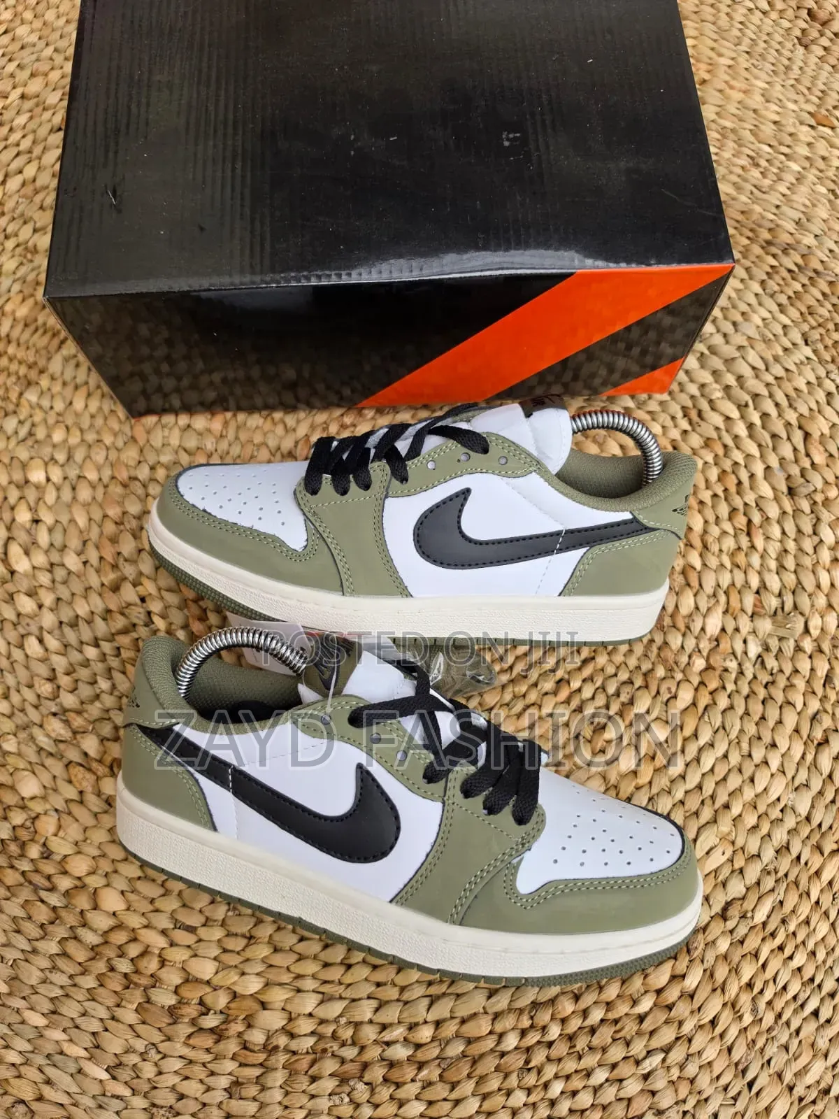 Air Jordan 1 Low Og Medium Olive