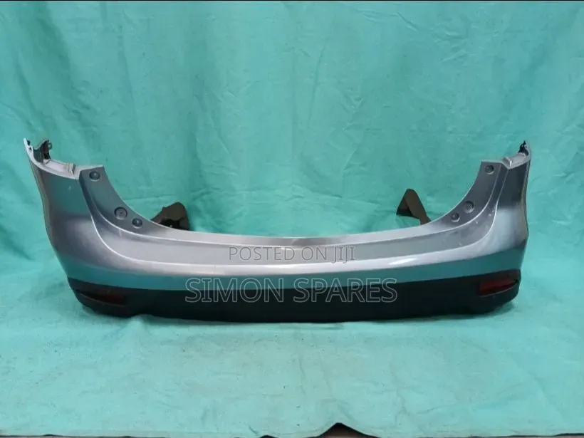 R Bumper Mazda Premacy 2012