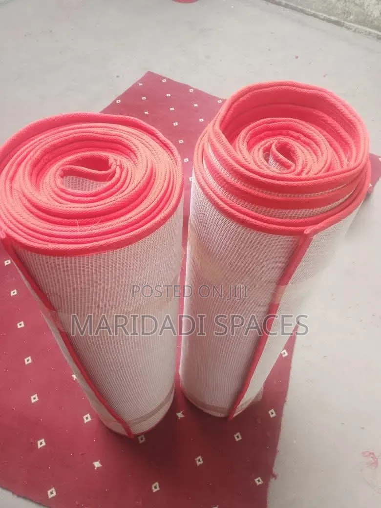 Delta Knitted Walkway Carpets for Events