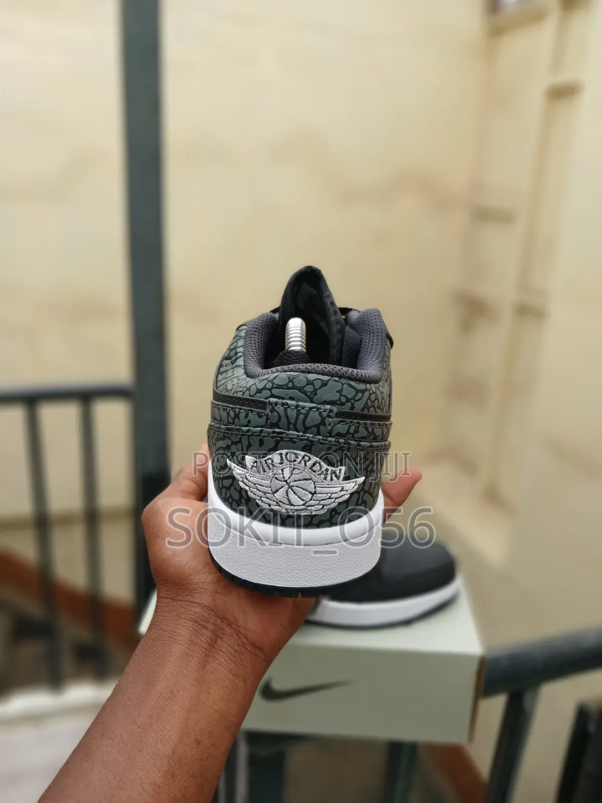 Nike Air Jordan 1 Low SE "Black Elephant"