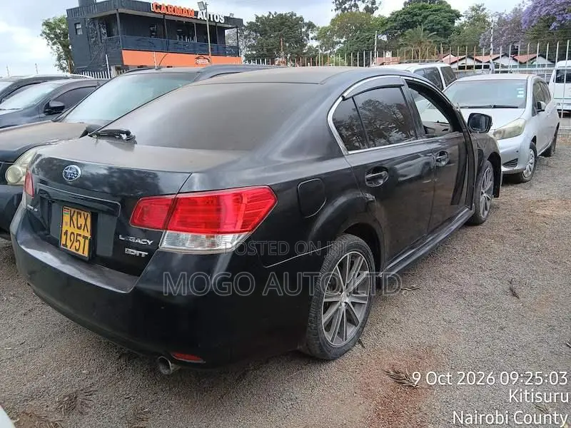 Subaru Legacy 2012 Black