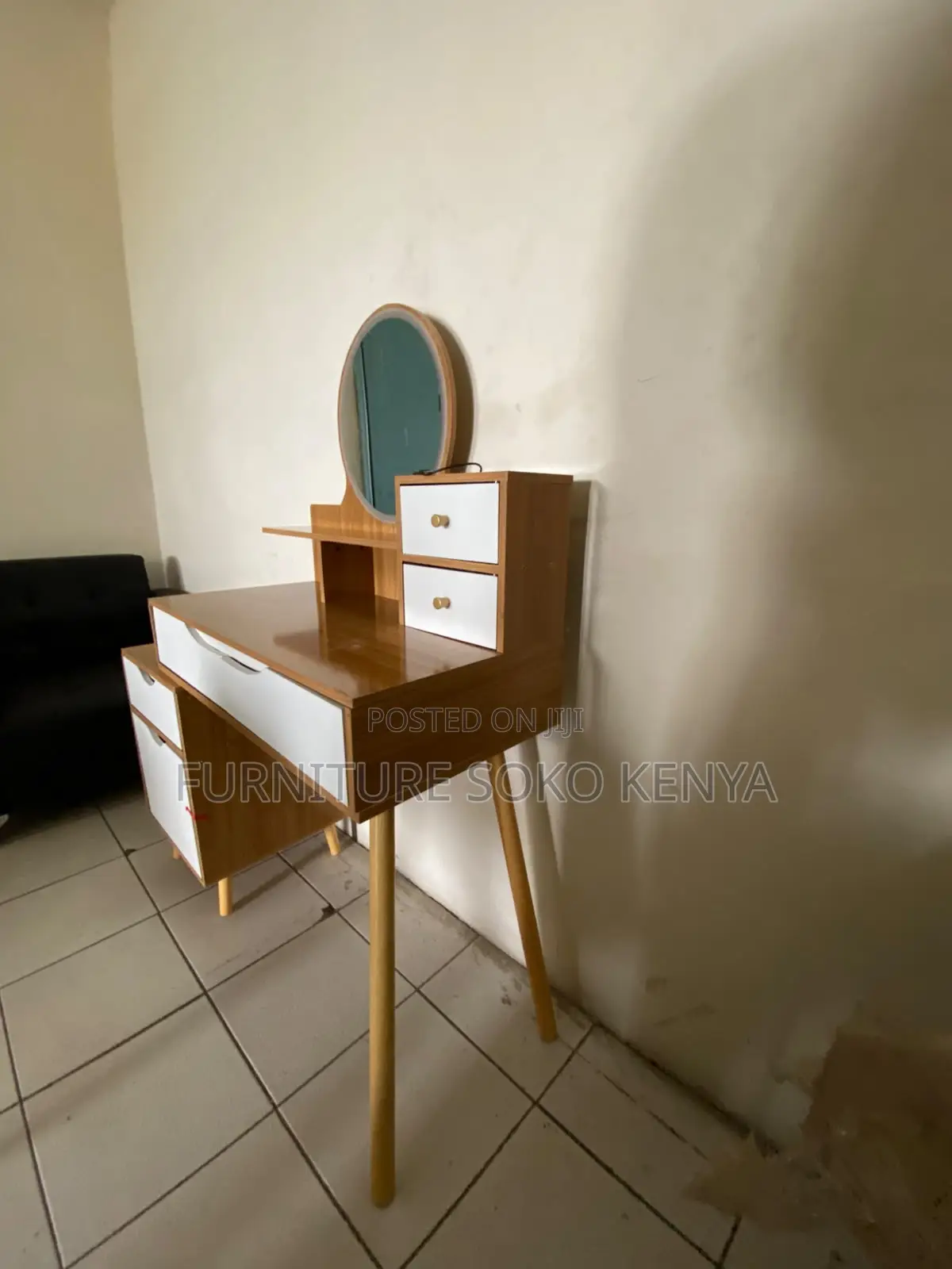 Dressing Table; Premium Vanity Dressing Table With Mirror for Bedroom