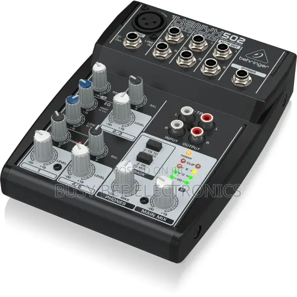 Behringer XENYX 502 Mixer