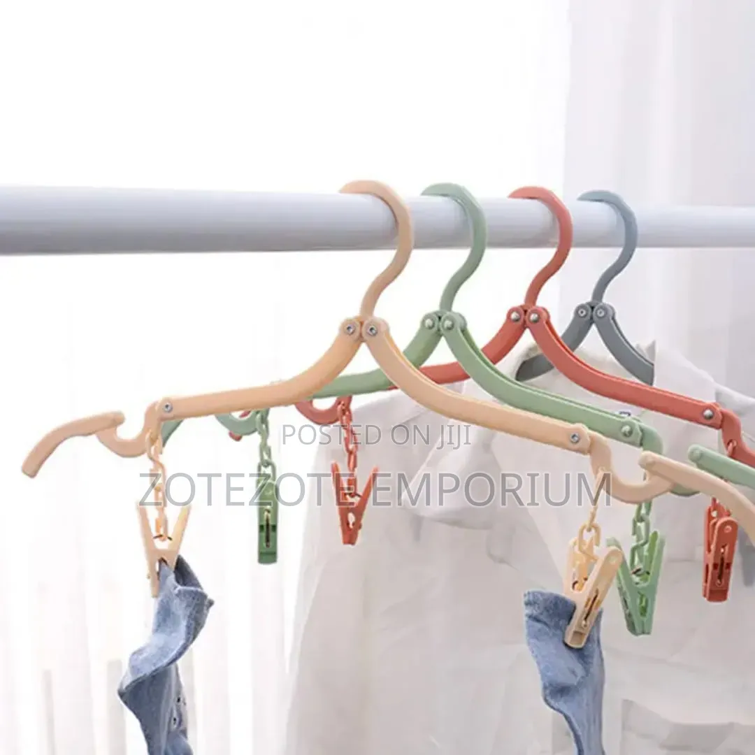 Foldable Travel Hanger