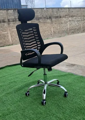High Back Swivel Headrest Chairs