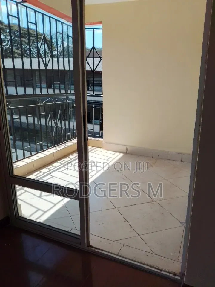 3bdrm Apartment in Valley Arcade for rent