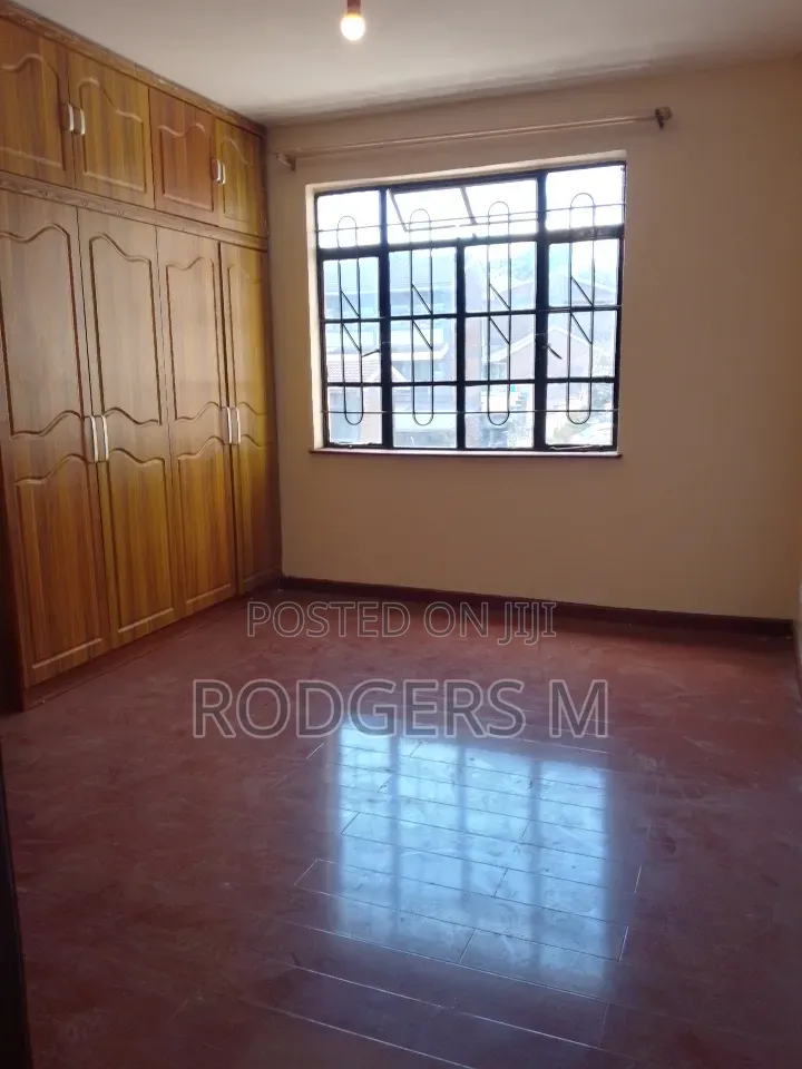 3bdrm Apartment in Valley Arcade for rent