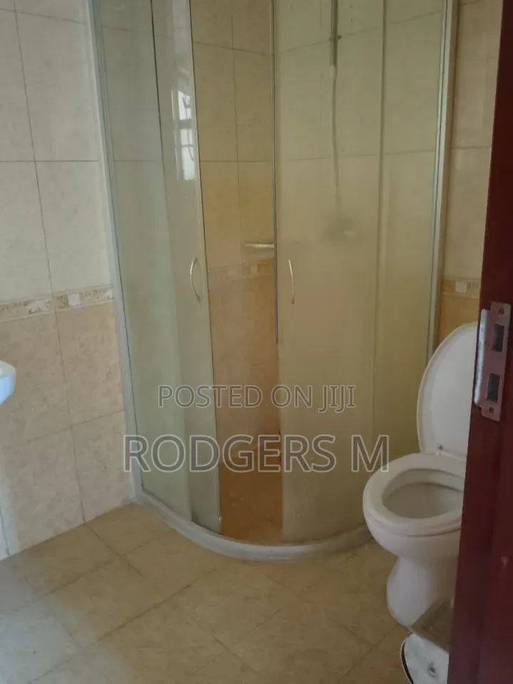 3bdrm Apartment in Valley Arcade for rent