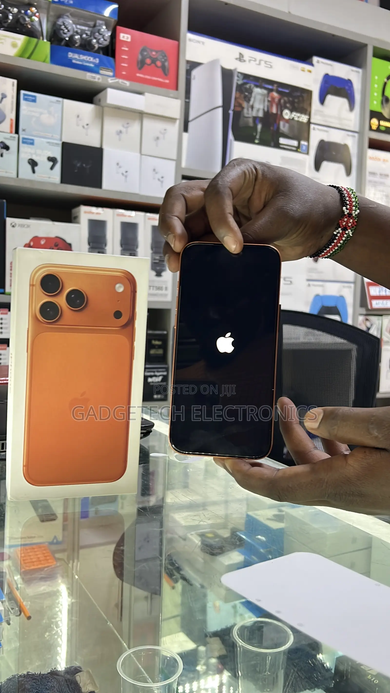 New Apple iPhone 17 Pro Max 1 TB Orange