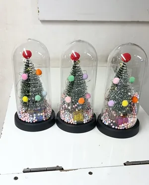 *New Xmas Gift Tree in Glass Dome Christmas Decoration Led Lights