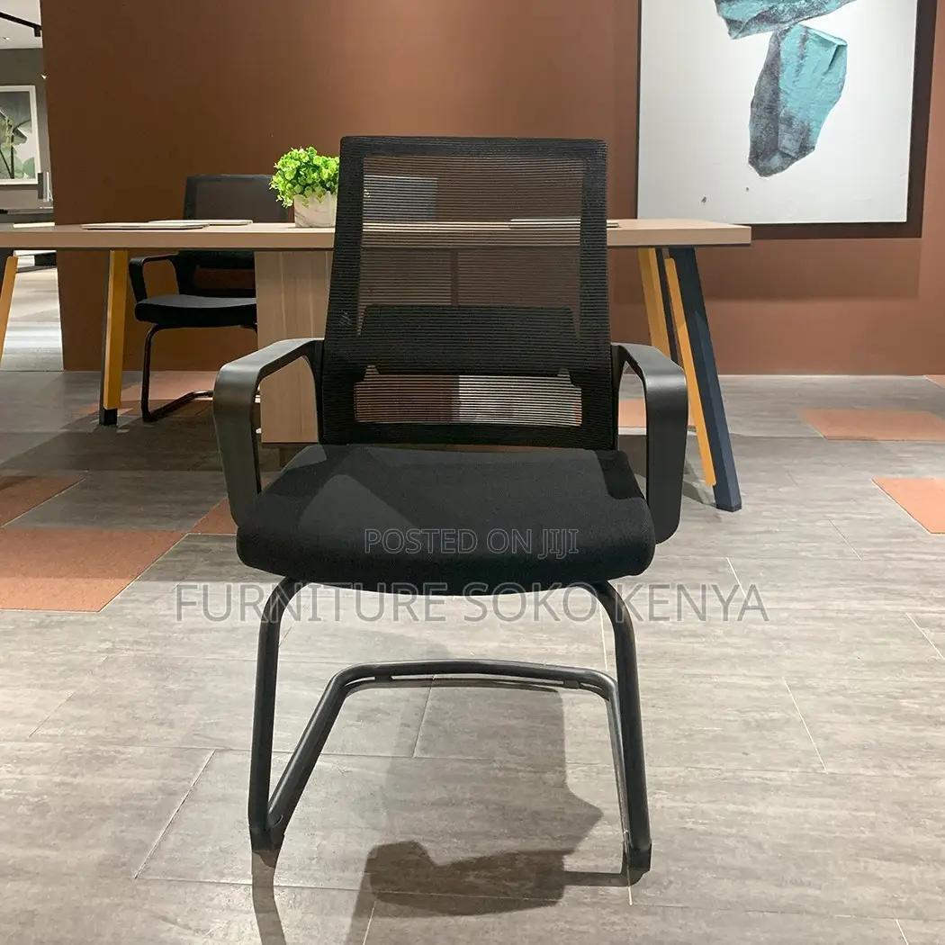 Office Chair : Black Mesh Mid-Back Visitor and Conference Chair