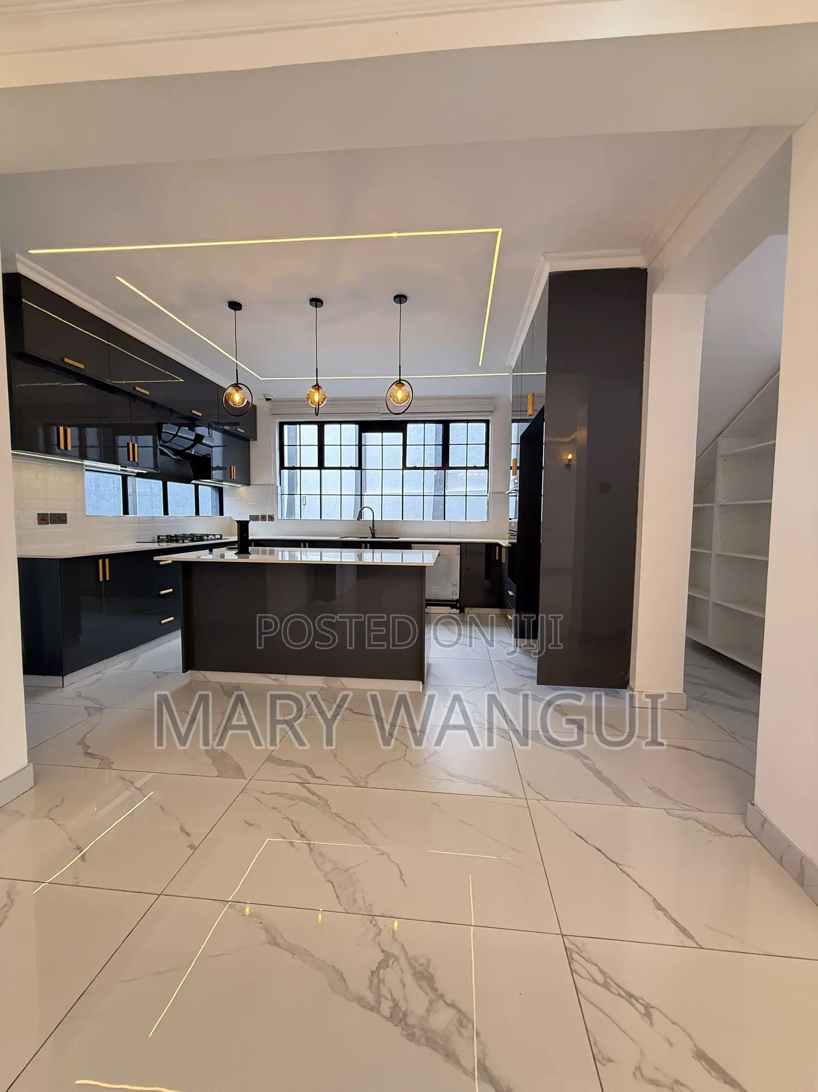 5bdrm Maisonette in Kimbo for sale