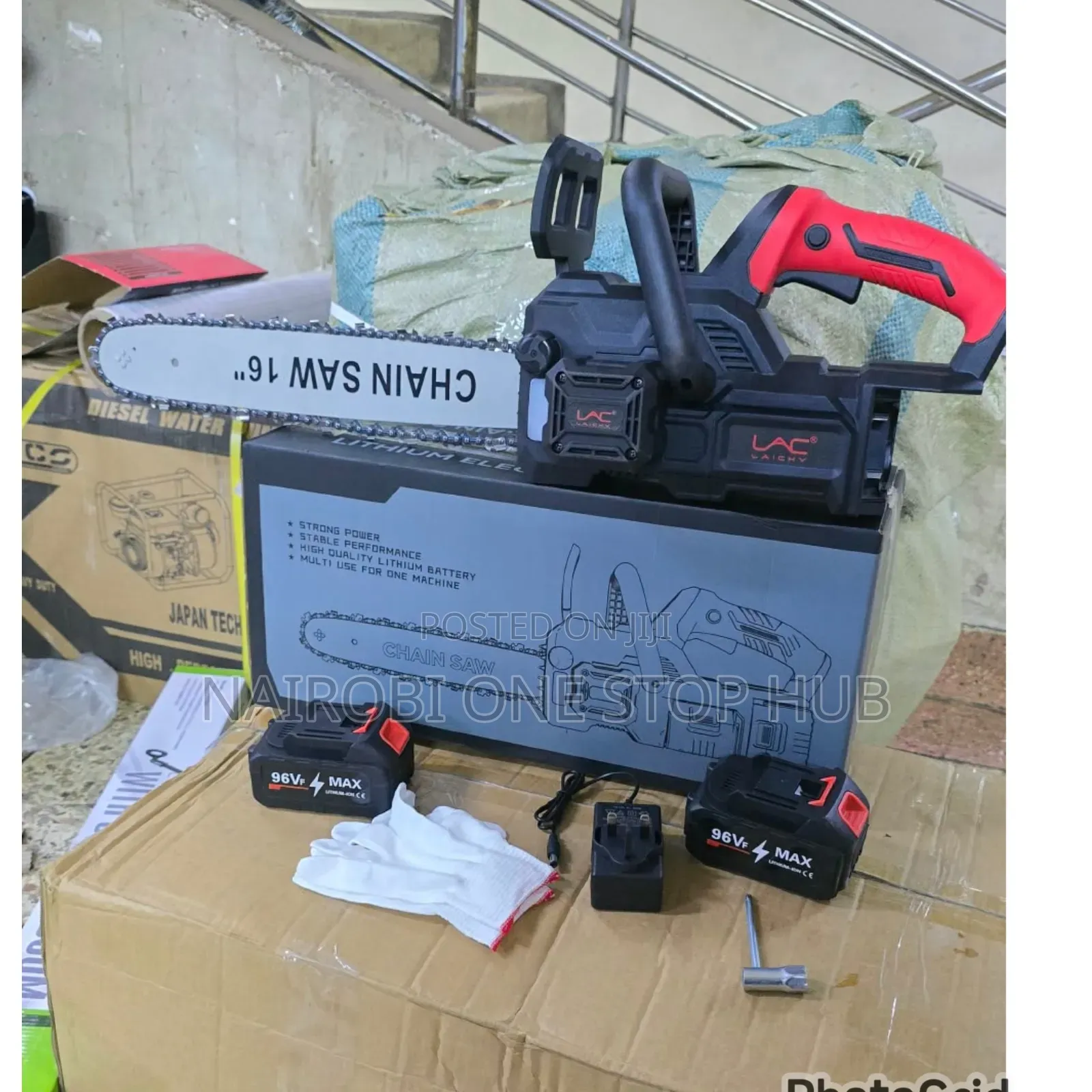 Lac 16" Cordless Chainsaw 
2 Batteries
