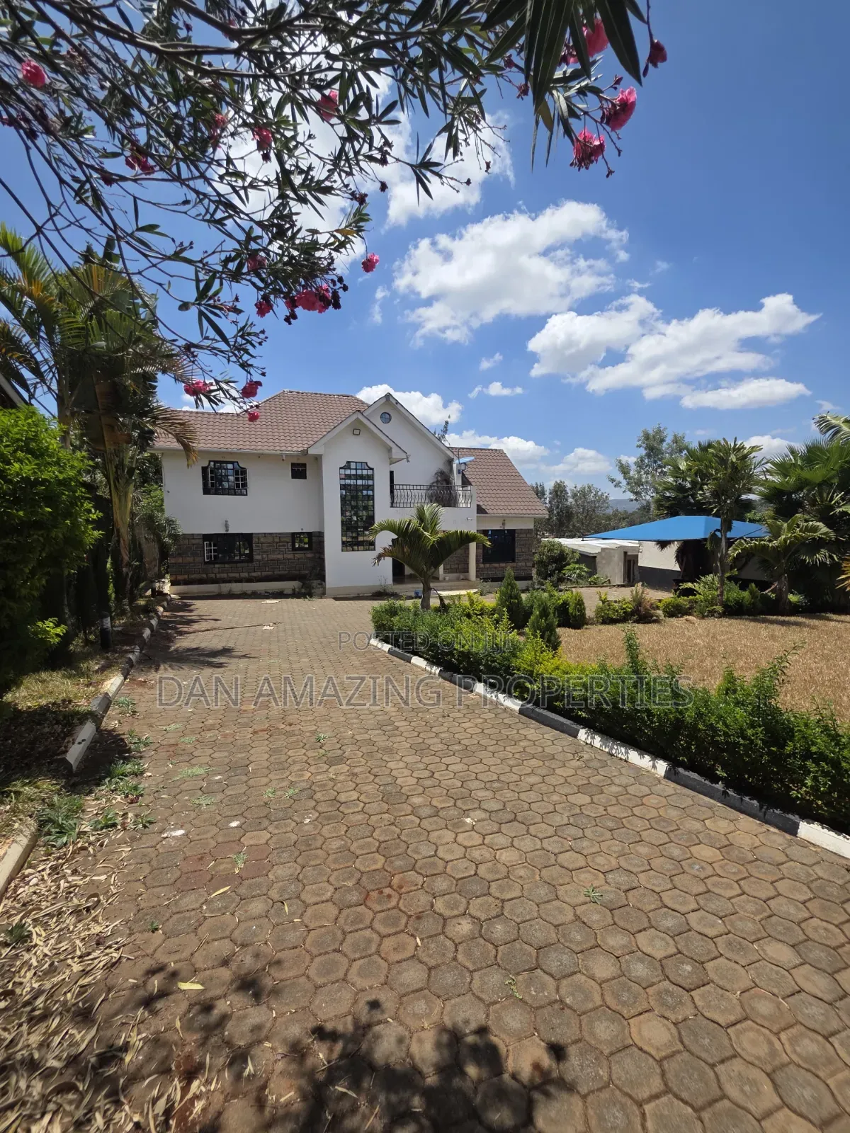 4bdrm Maisonette in Kerarapon On 1/4 for rent
