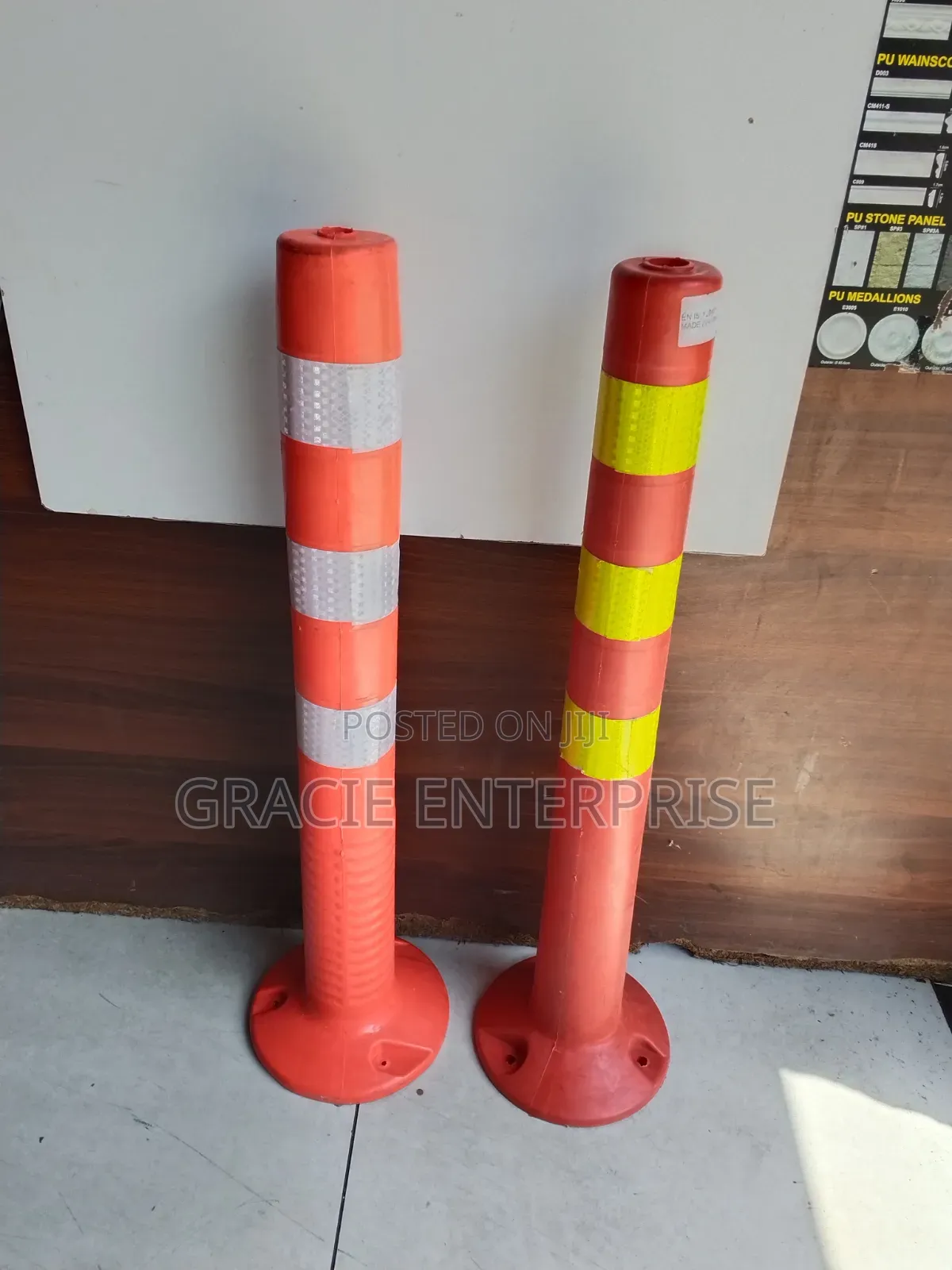 Reflective Plastic Bollard Post