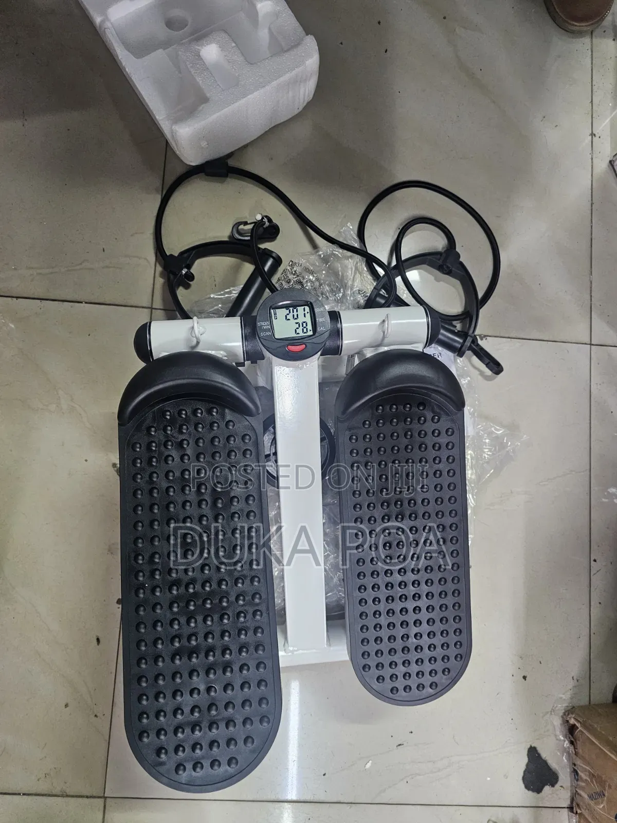 Mini Stepper Fitness Machine With Resistance Bands