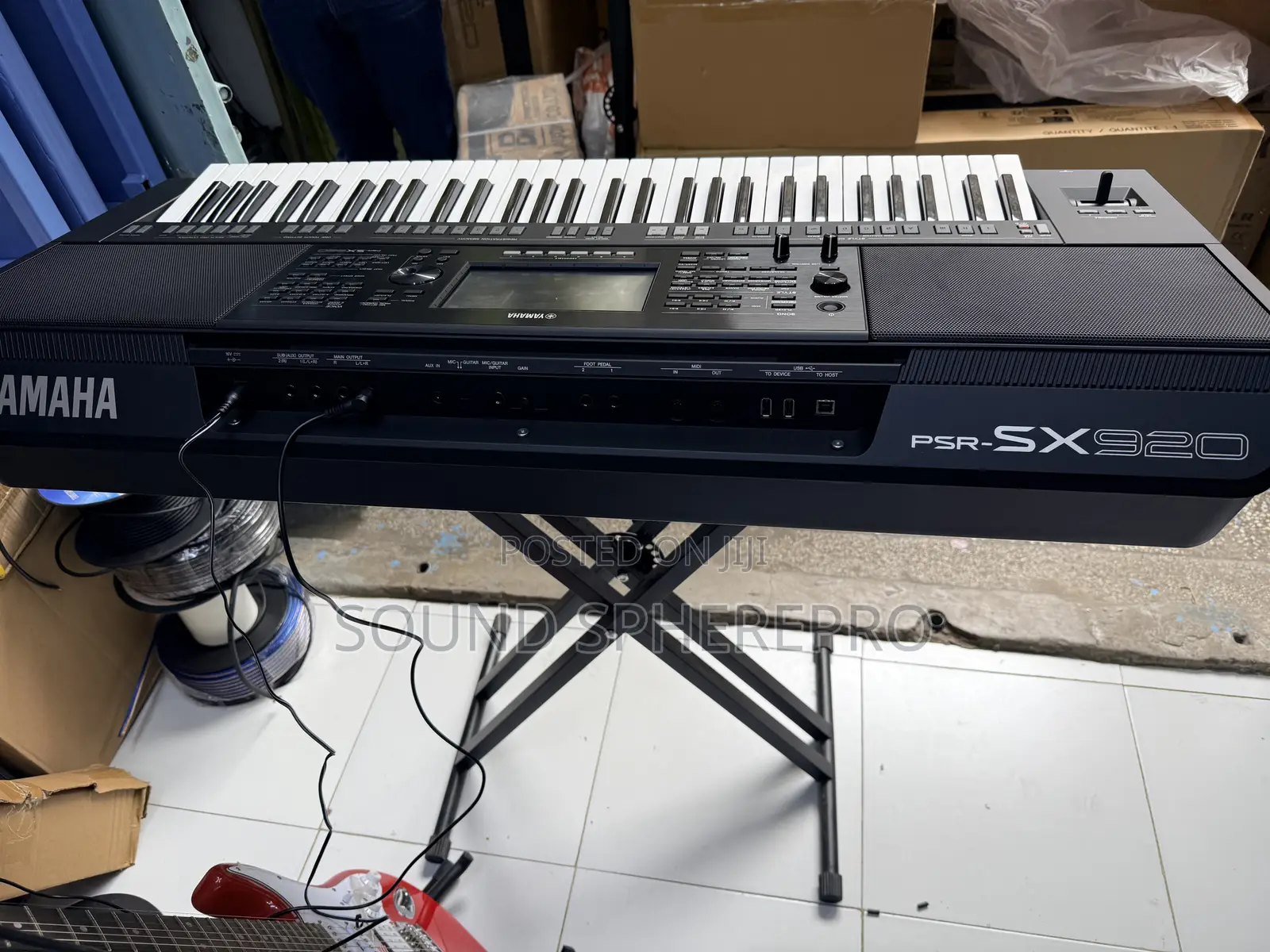 Yamaha Sx 920 61 Keys Keyboard Plus Keyboard Stand