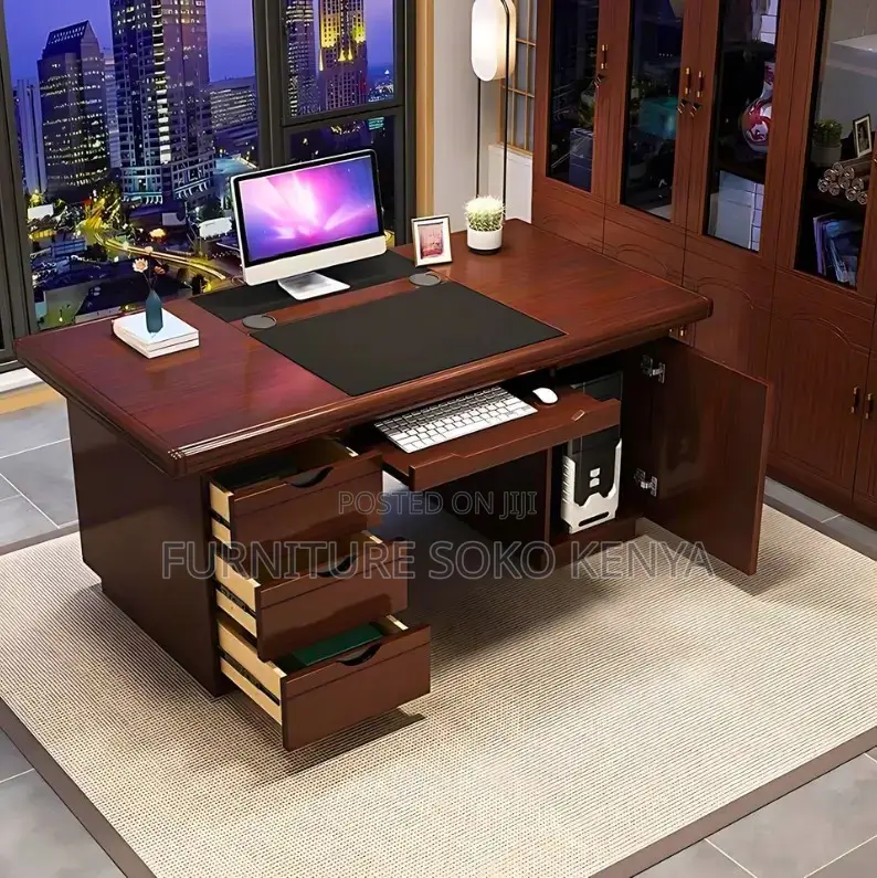 Office Desk : 1.4M Wooden Executive Office Desk