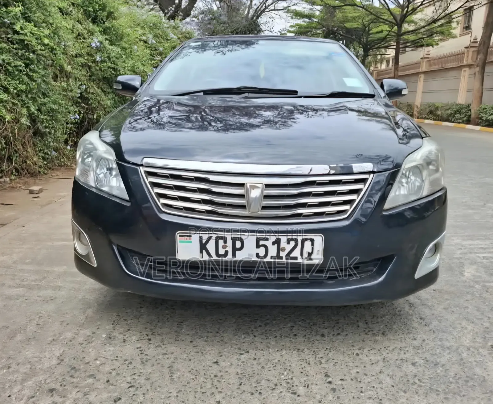 Toyota Premio 2011 Black