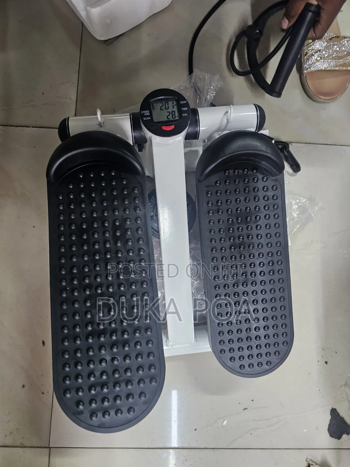 Ministepper Exercise Machine With Counter and Resistance Buds