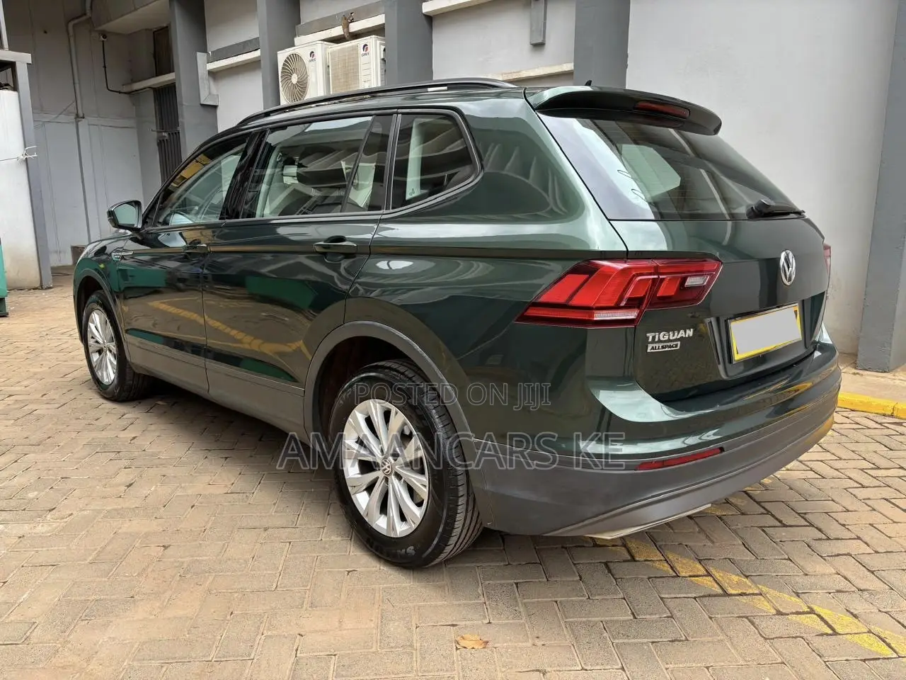 Volkswagen Tiguan 2022 Green