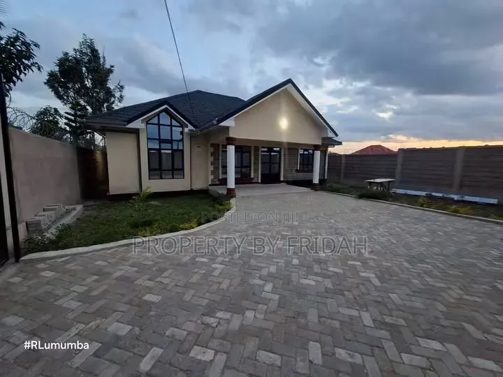 4bdrm Bungalow in Kitengela for sale