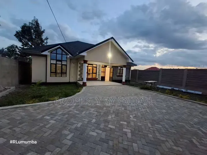 4bdrm Bungalow in Kitengela for sale