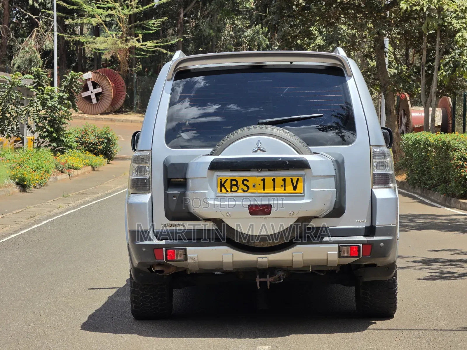 Mitsubishi Pajero 2005 Silver