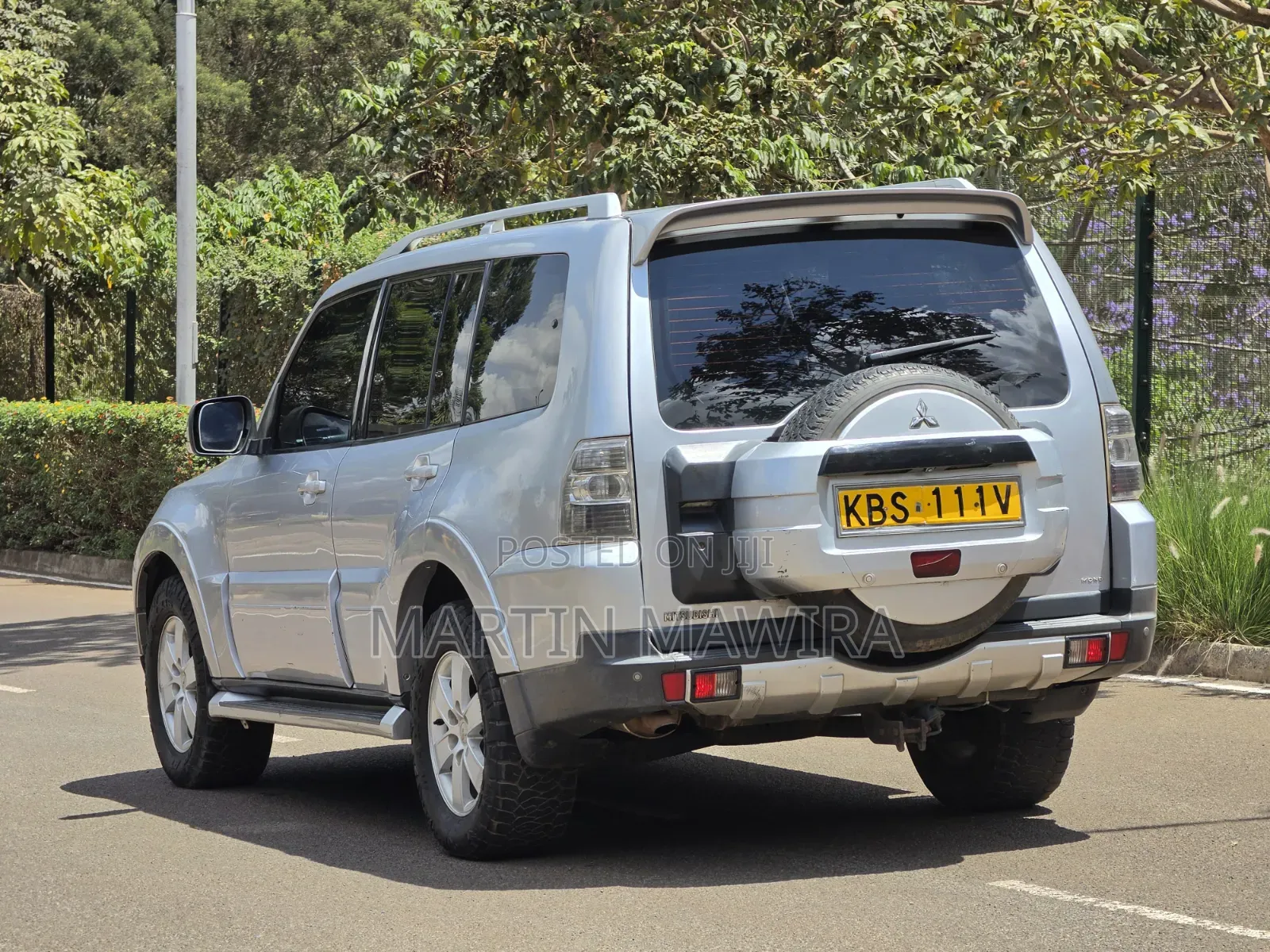 Mitsubishi Pajero 2005 Silver