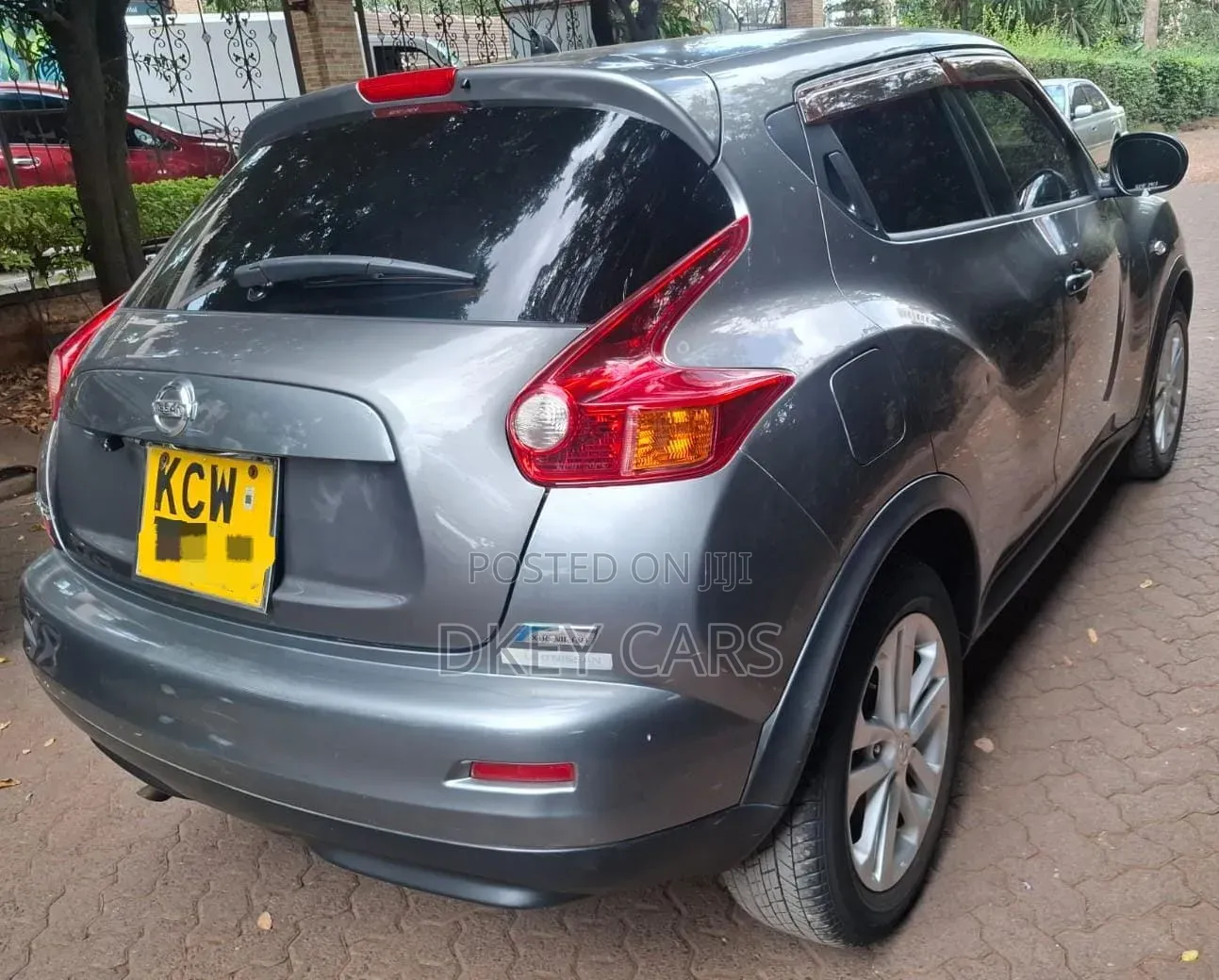 Nissan Juke 2012 Gray