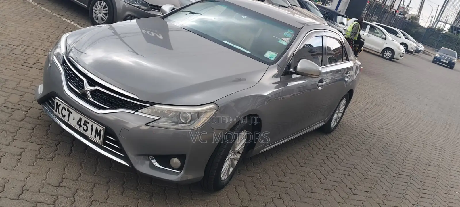 Toyota Mark X 2.5 AWD 2013 Gray