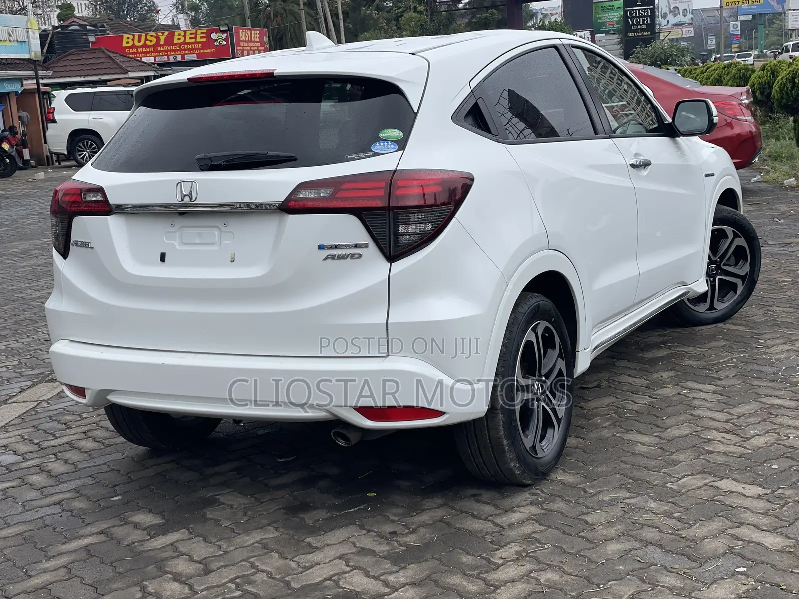 Honda Vezel 1.5 Hybrid 4WD 2019 White