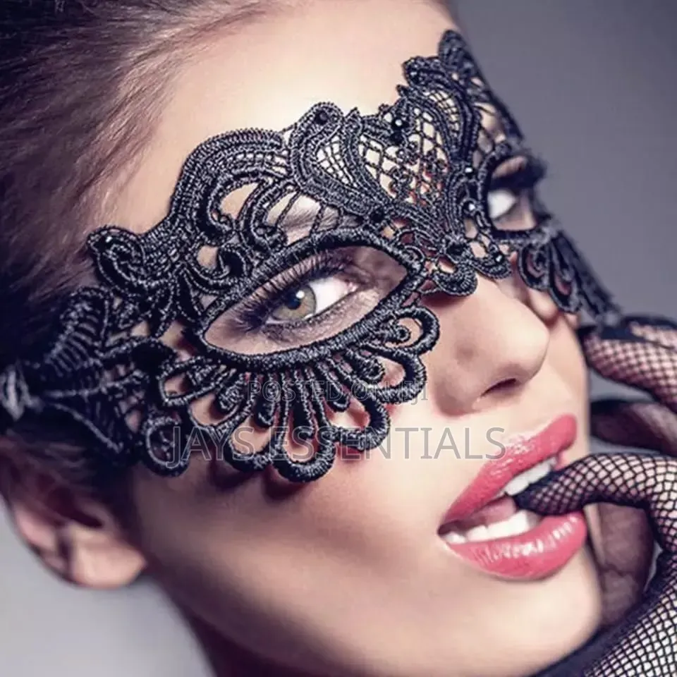 Black Masquerade Halloween Lace Face Masks