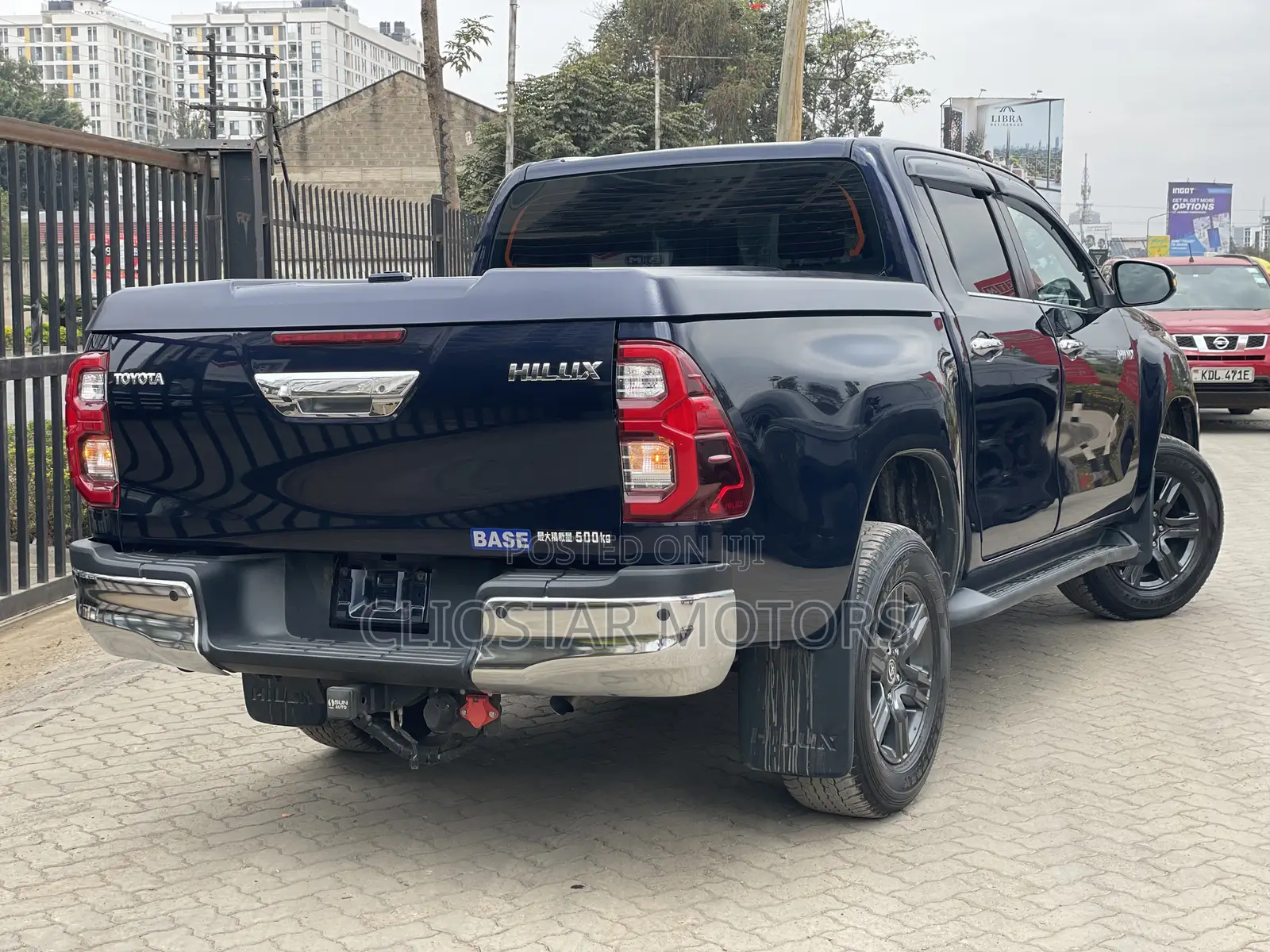 Toyota Hilux Revo Double Cab Deisel 2.4 AWD 2022 Blue