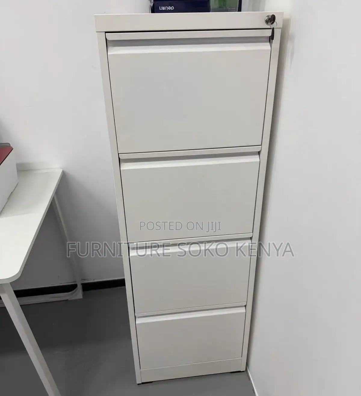Storage Cabinet : 4-Drawer Metal Office Filing Cabinet