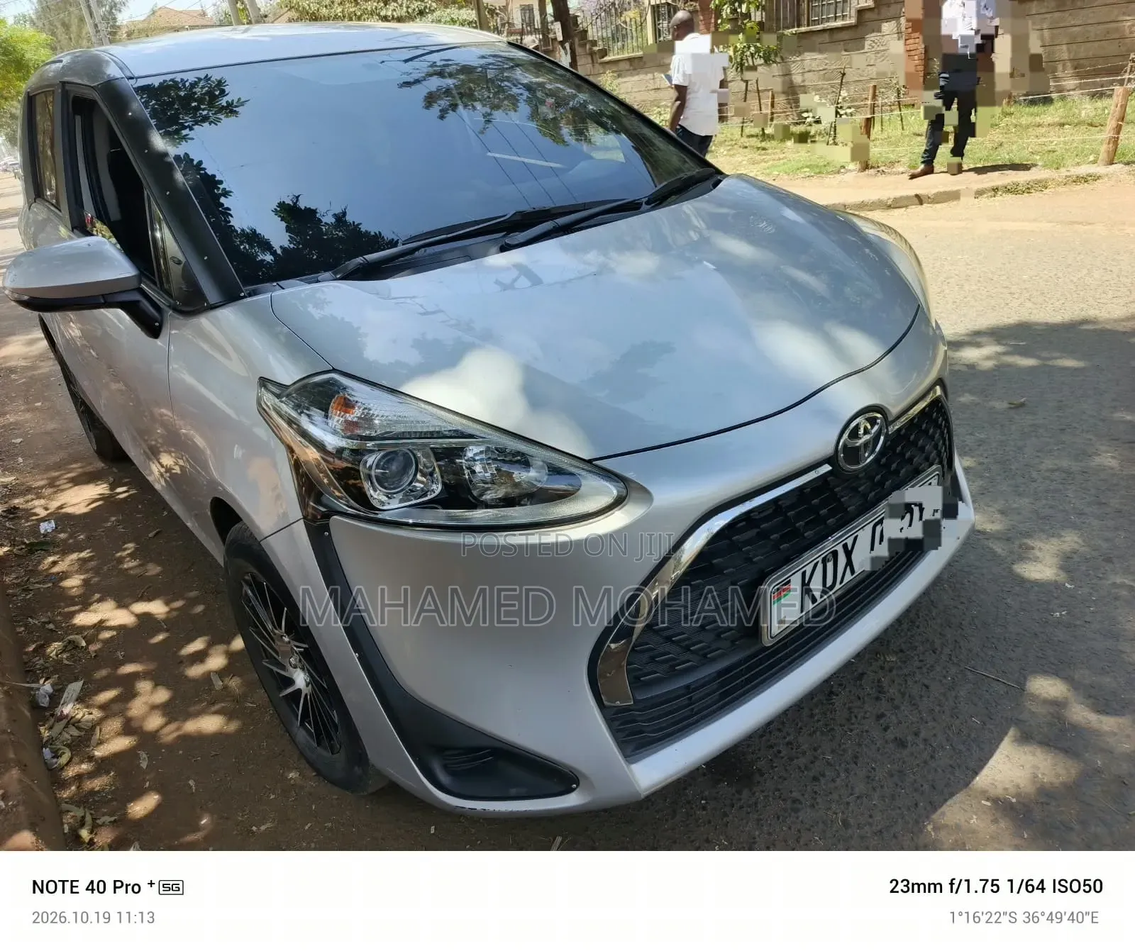 Toyota Sienta 2019 Silver