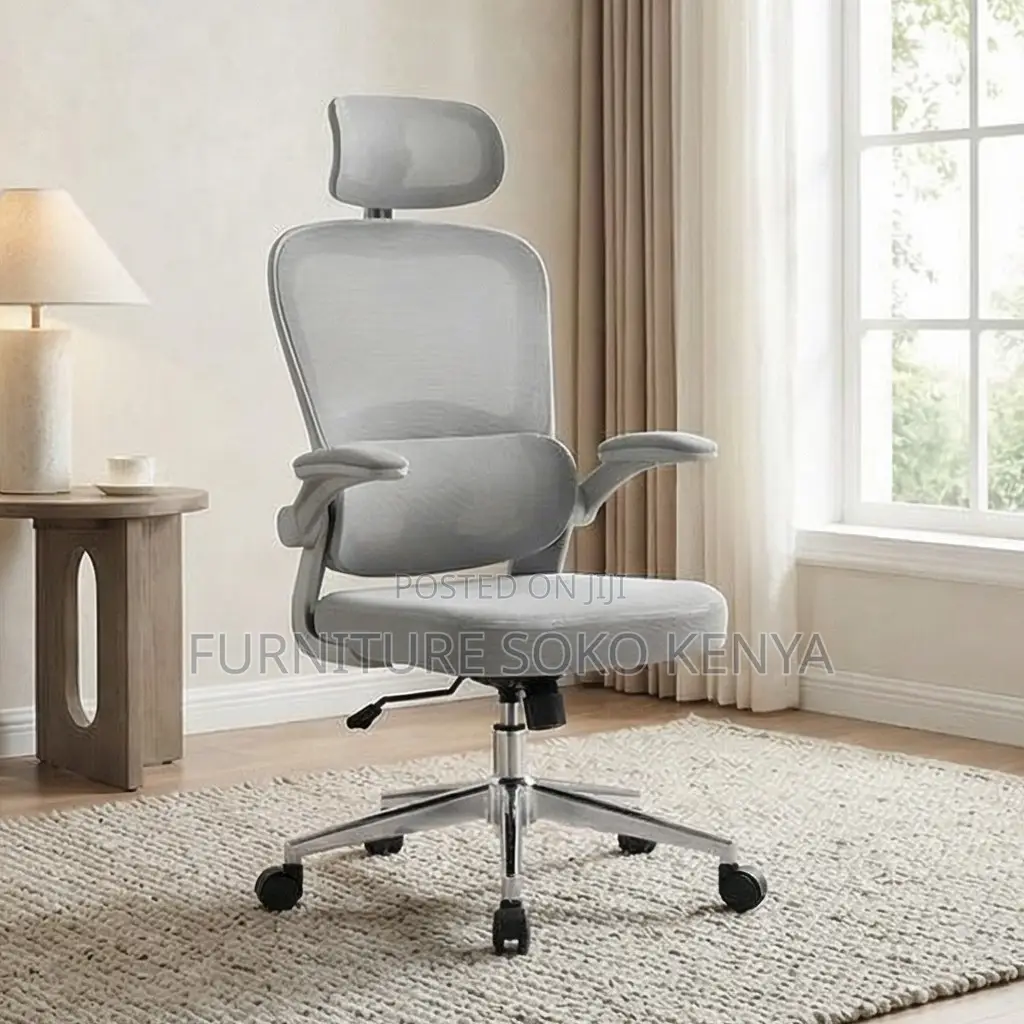 Office Chair : White and Grey Ergonomic Mesh Office Chair