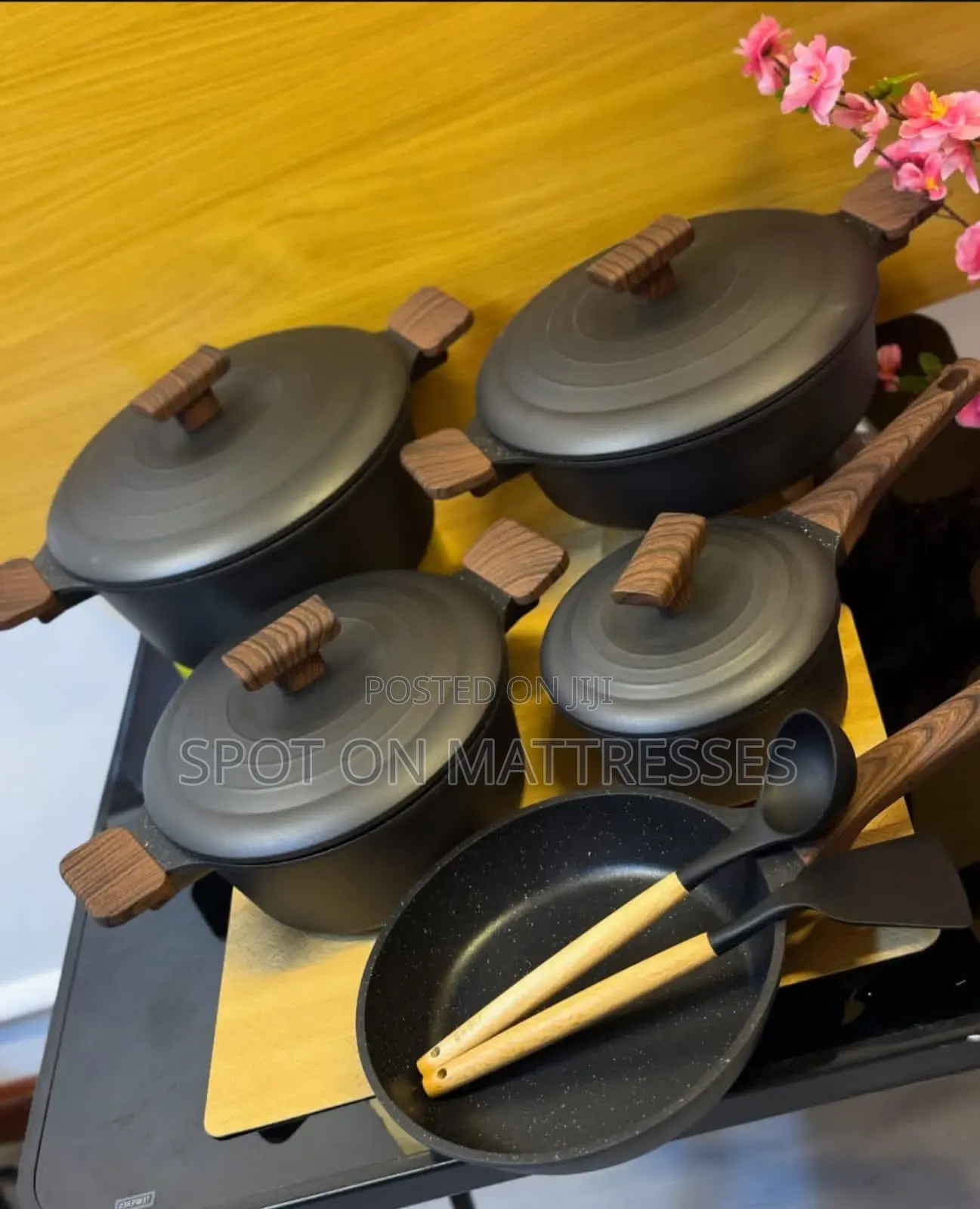 15pcs Non-Stick Cookware Set With Aluminium Lid. Countrywide Delivery!