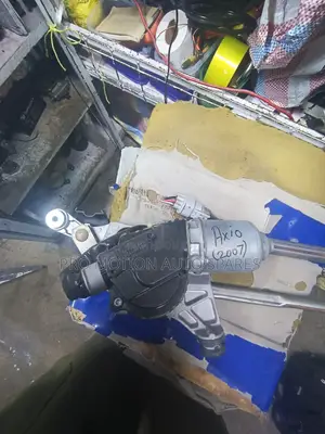 Toyota Corolla Axio / Fielder Front Wiper Motor With Linkage Assembly
