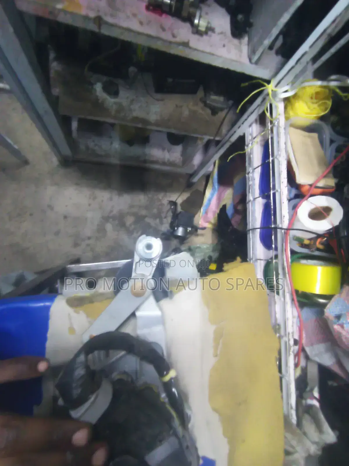 Toyota Corolla Axio / Fielder Front Wiper Motor With Linkage Assembly